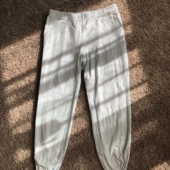 WHITE TROUSER FROM REFORMATION - Picture 2 of 6